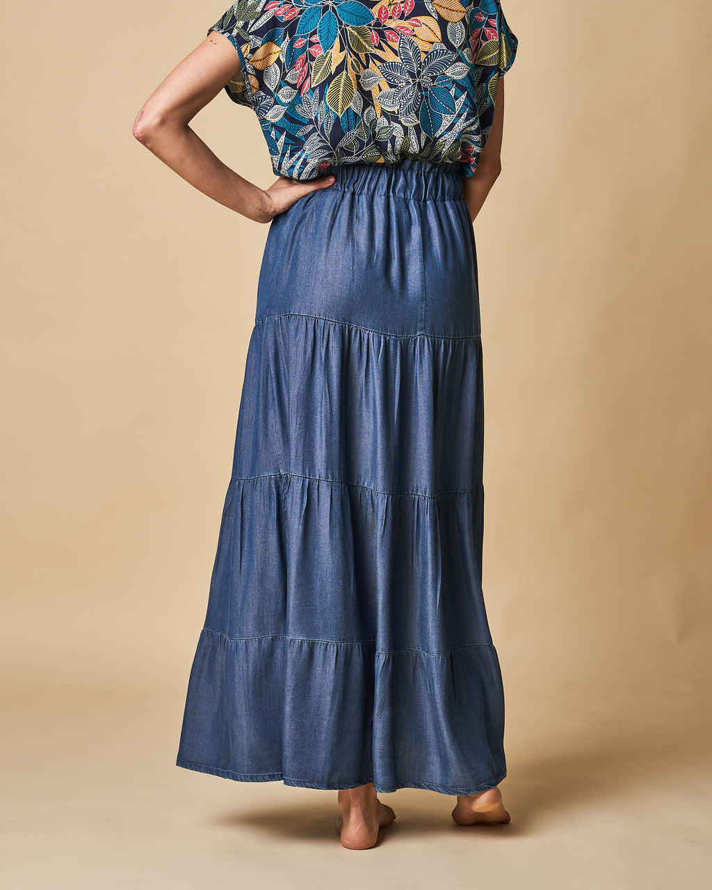 TIERED TENCEL MAXI SKIRT
