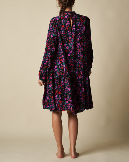 LONG SLEEVE DRESS